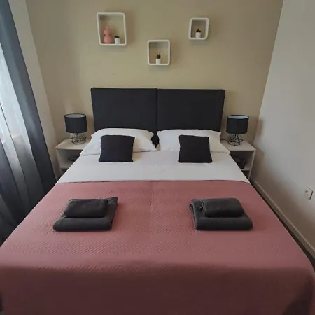 Апартаменты Apartman Petra *