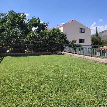 Apartman Petra Апартаменты